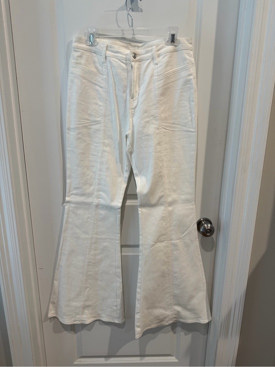 entro Denim - NWT Entro Off White Flared Jeans Size Large
